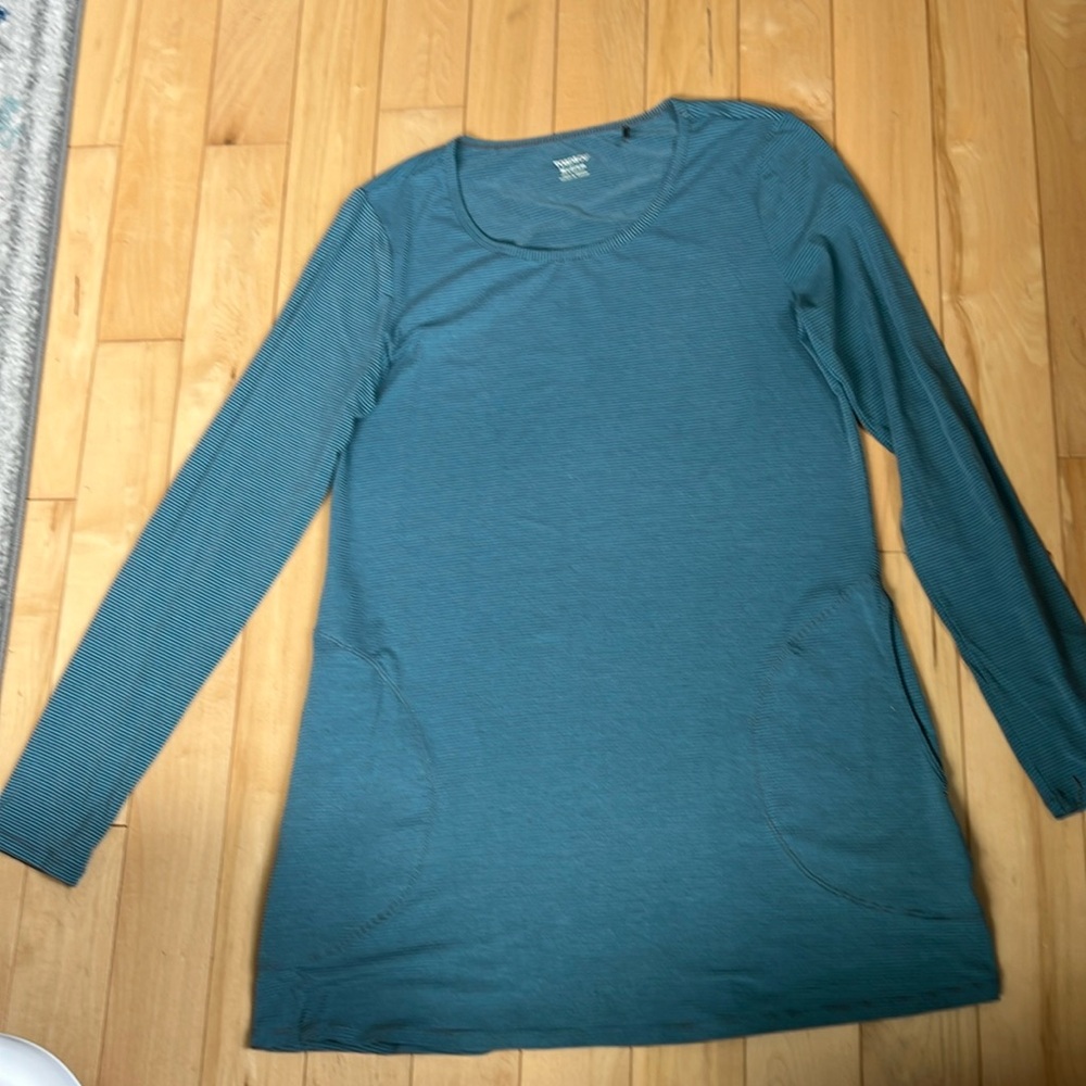 Toad and Co tunic top size medium